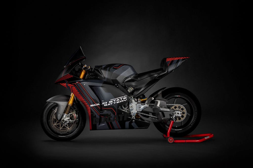 Ducati V21L