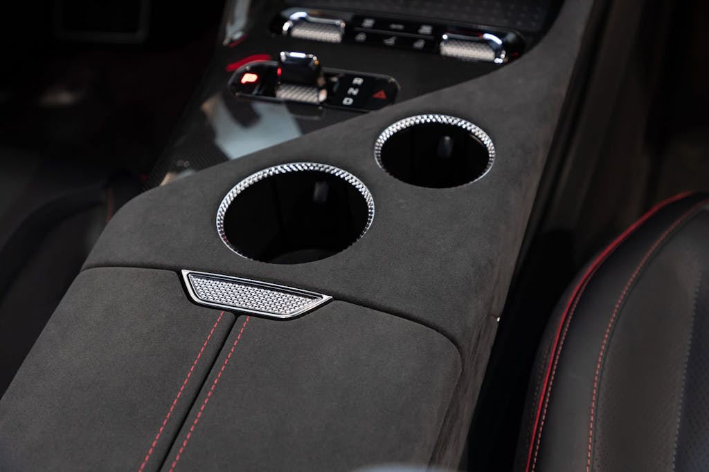 mobiletto centrale Lotus Eletre 600 Sport SE