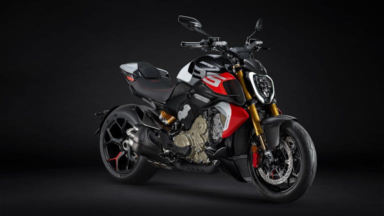 Ducati Diavel V4 RS