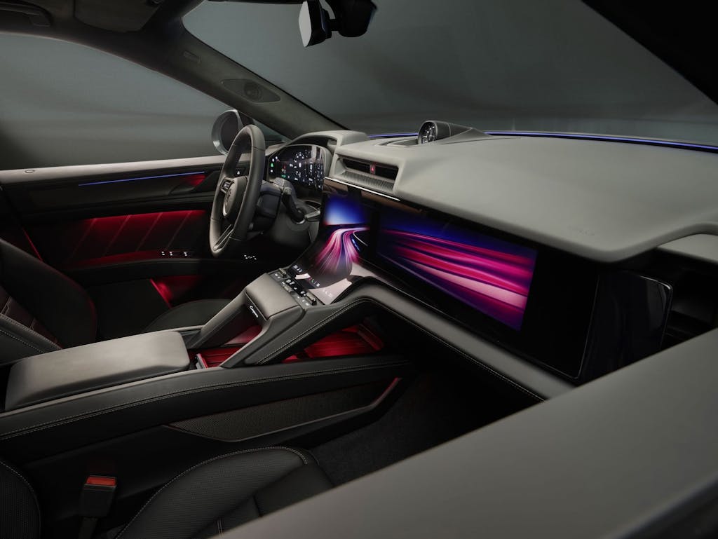 interni Porsche Cayenne Electric
