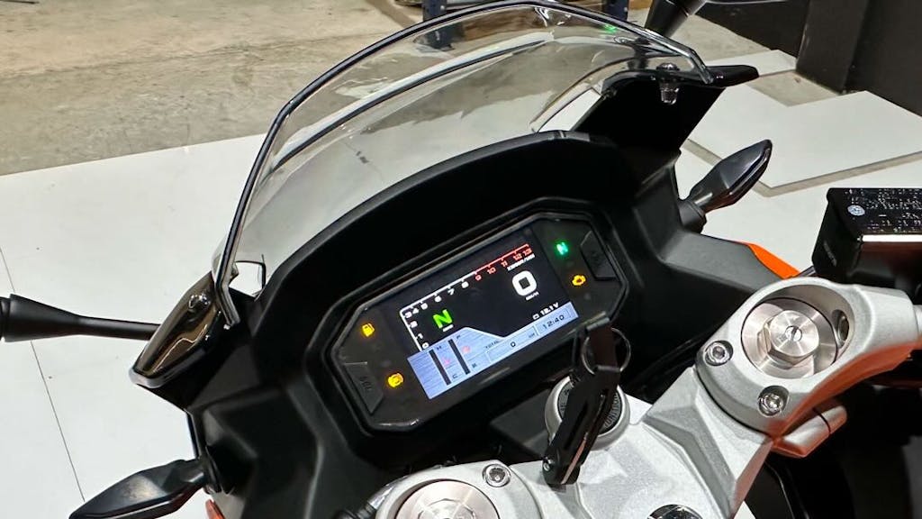 Wottan GP1 125RS, il display della strumentazione