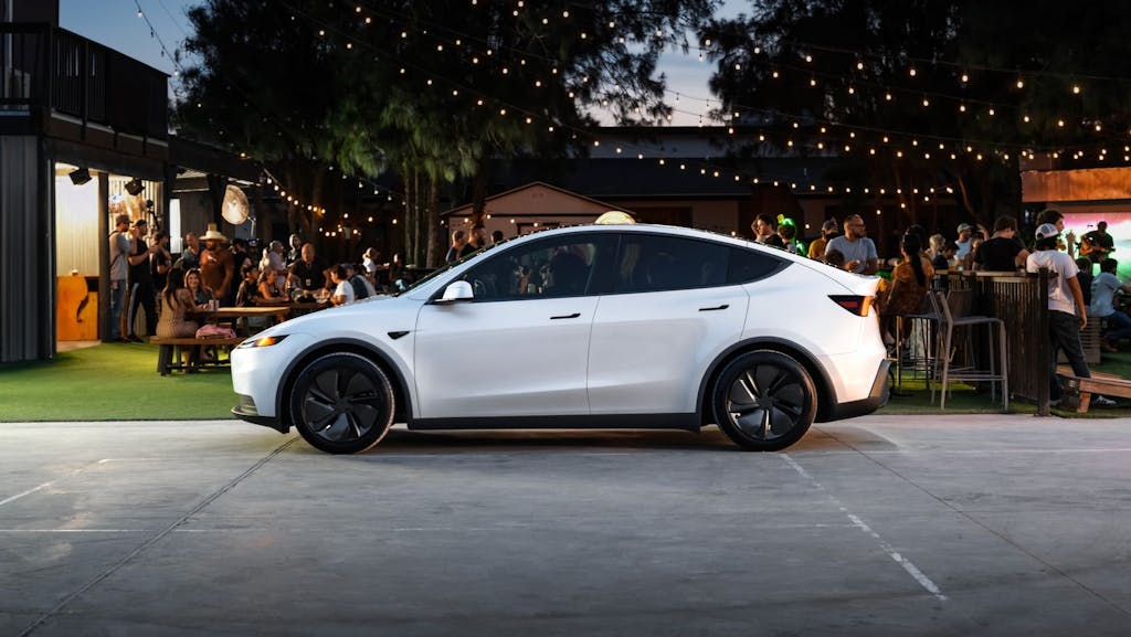 Tesla Model Y Standard