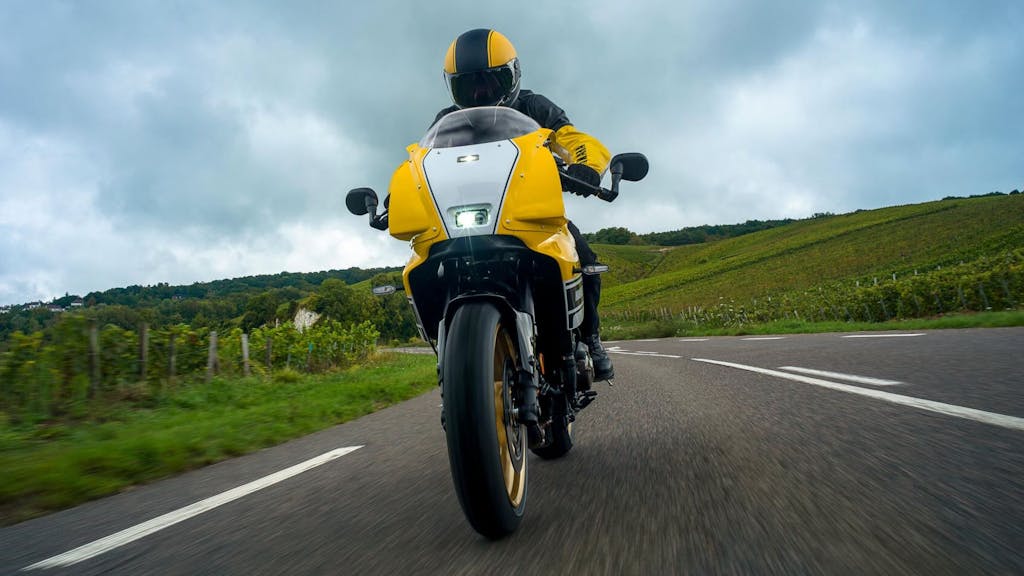 Yamaha XSR900 GP 2026 Legend Yellow