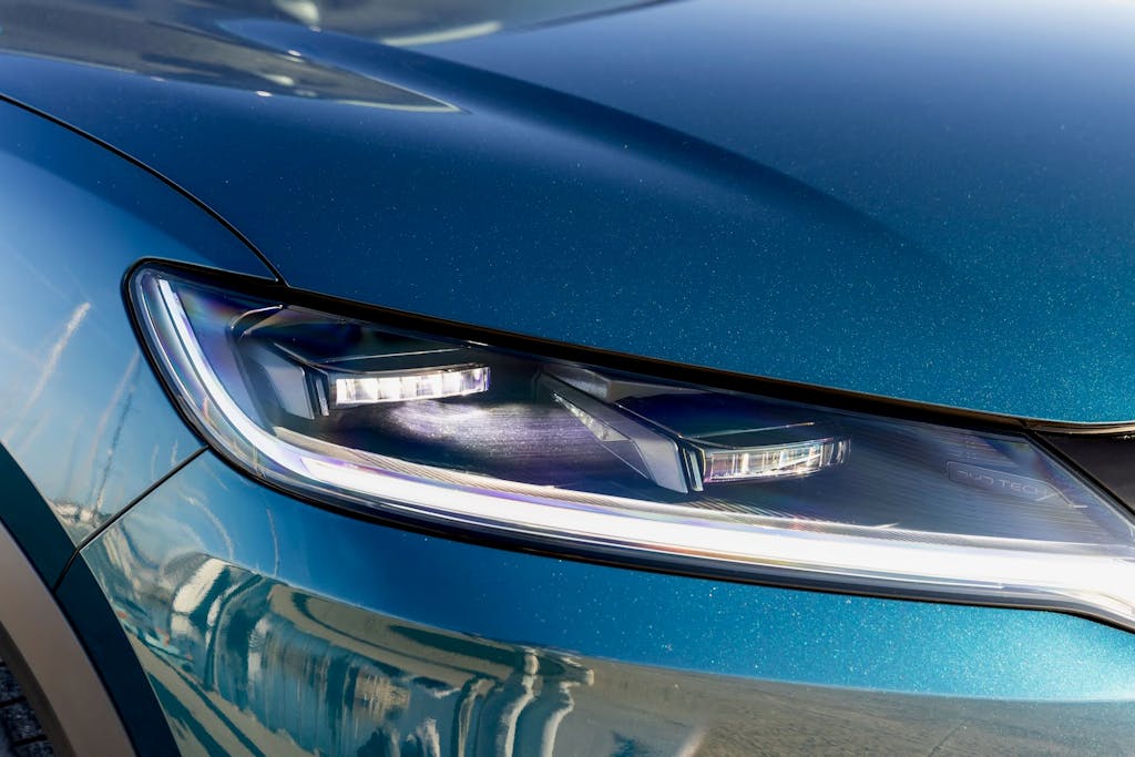 faro BYD Atto 2 DM-i