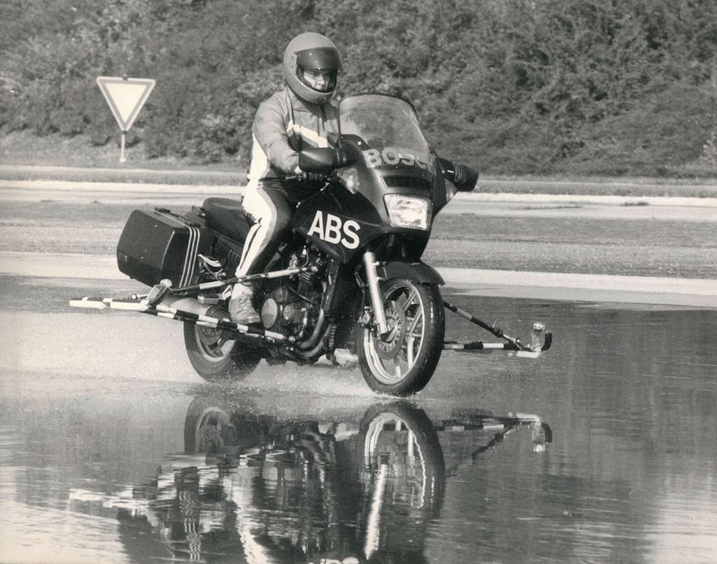 Test ABS BOsch per moto Anni 80
