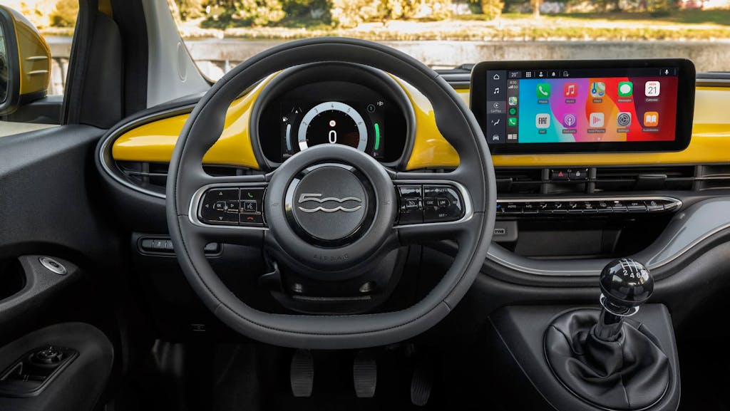 Nuova Fiat 500 Hybrid 2026