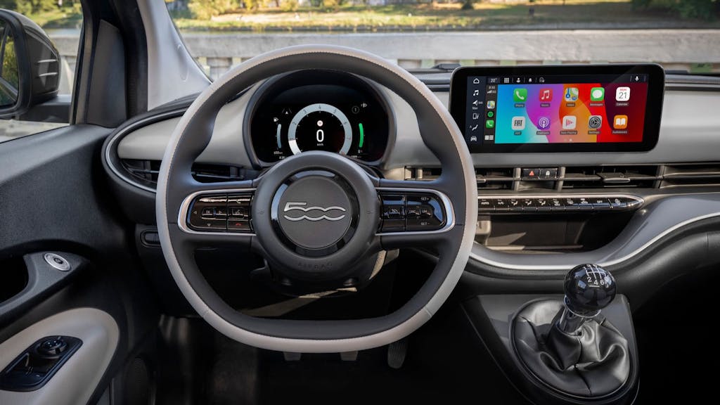 Nuova Fiat 500 Hybrid 2026