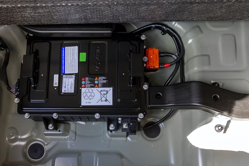 Modulo ibrido Kia Stonic 2026