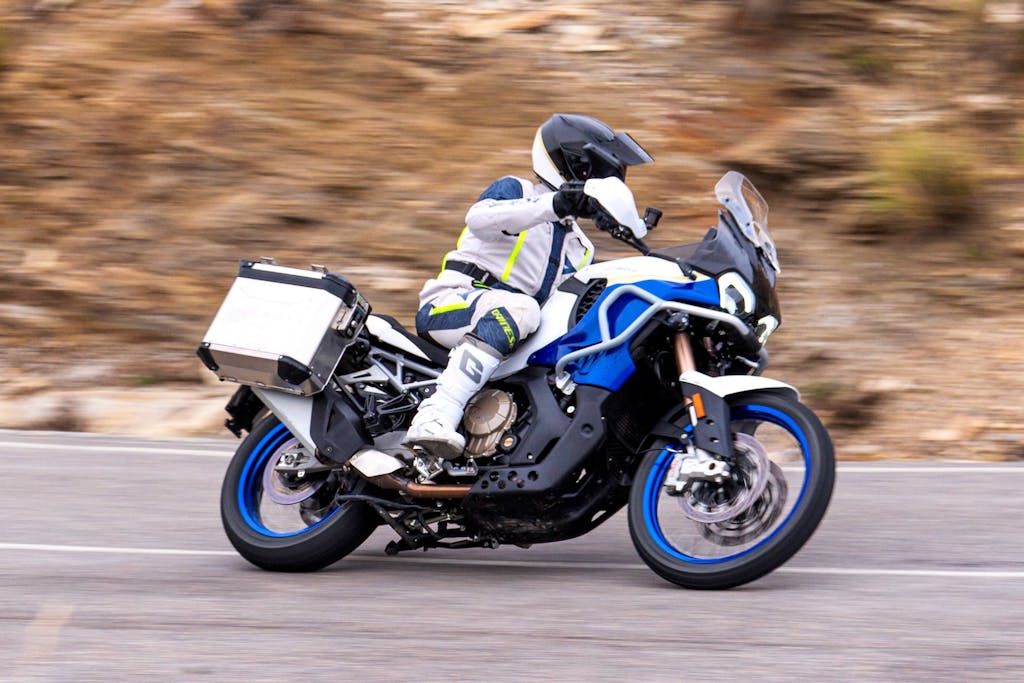 MV Agusta Enduro Veloce 2026