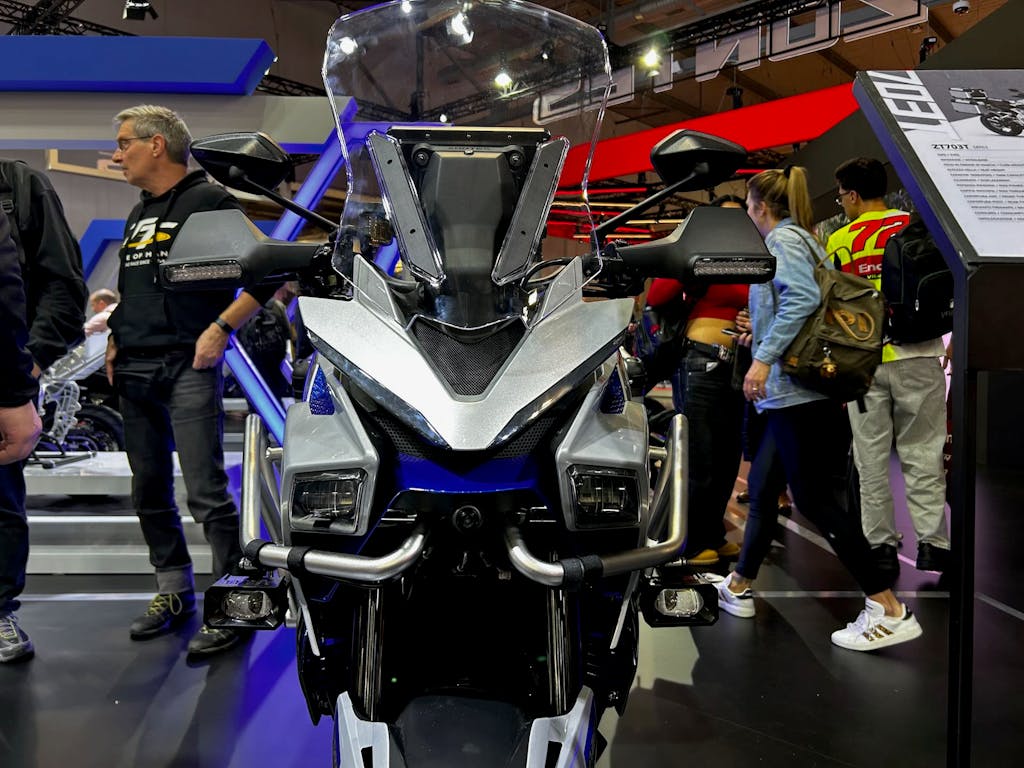 frontale Zontes Zt703-T