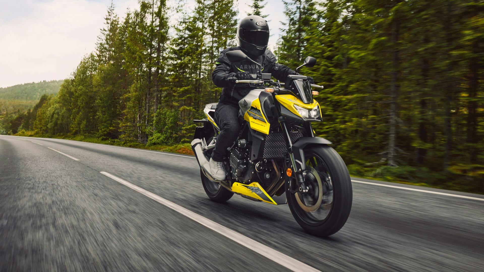 Honda CB750 Hornet 2026