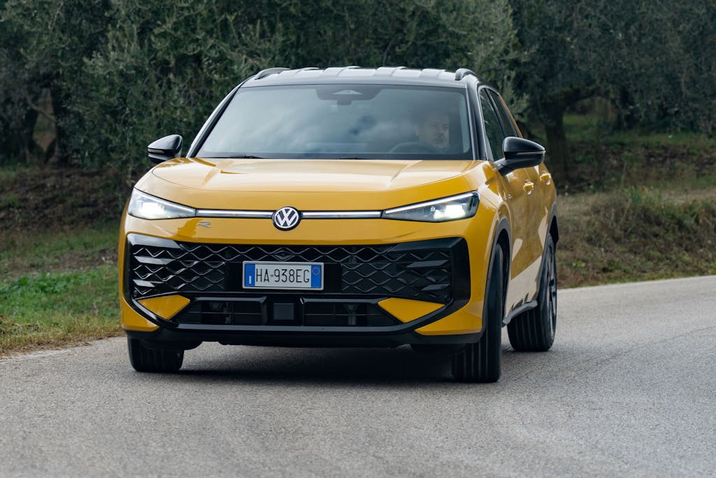 Nuova Volkswagen T-Roc 2026