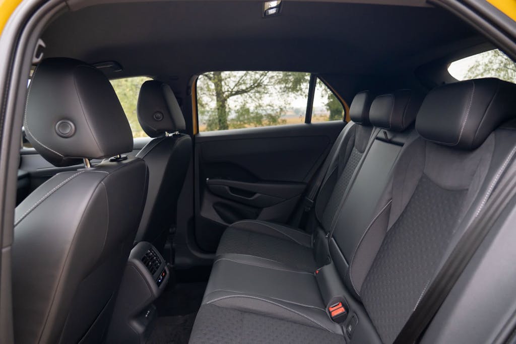 nuova Volkswagen T-Roc 2026