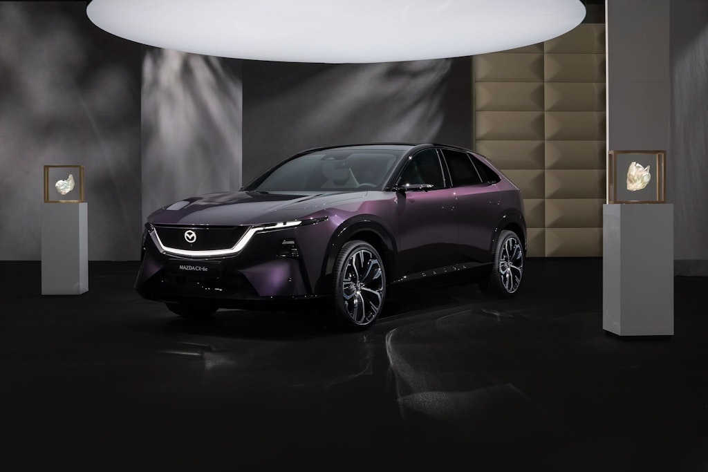 Mazda CX-6e