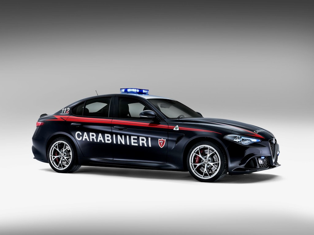 auto Carabinieri Alfa Romeo Giulia Quadrifoglio