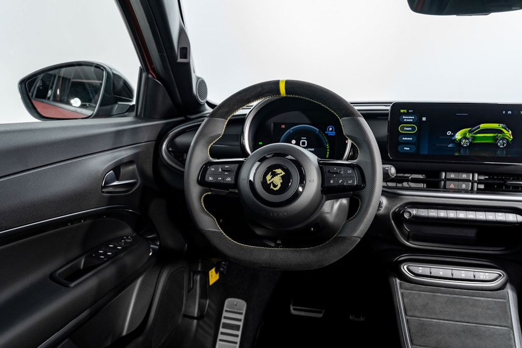 Abarth 600e Competizione Edizione Milano Cortina