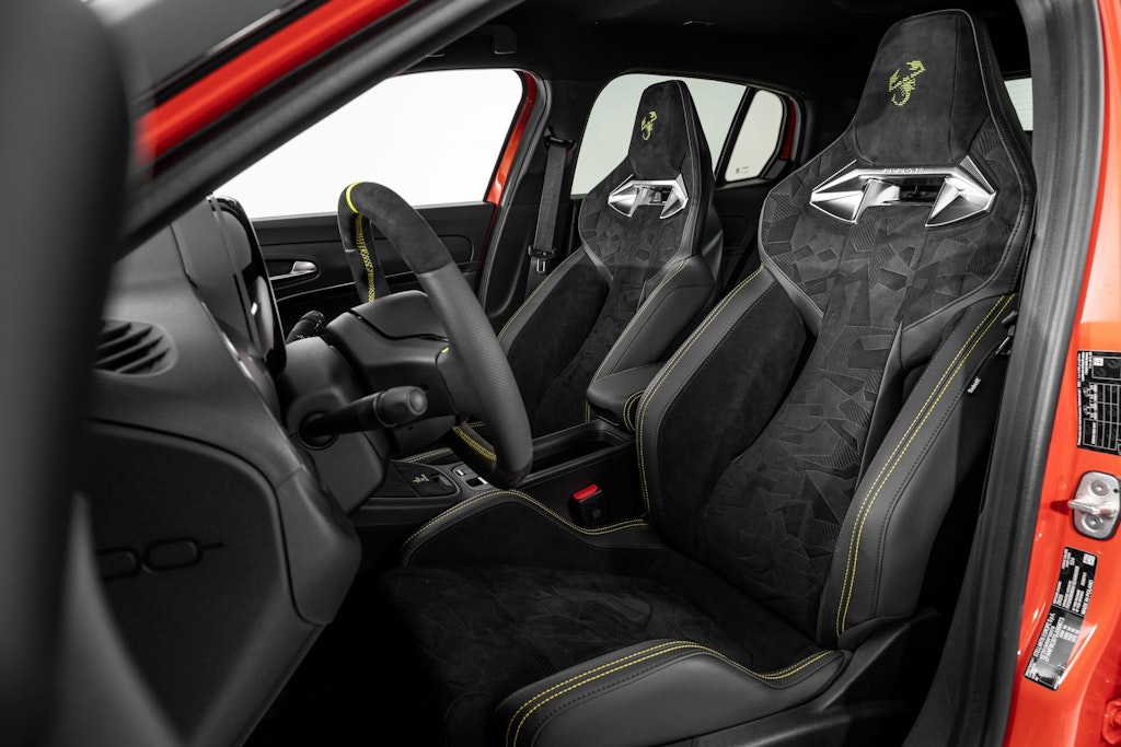 Abarth 600e Competizione Edizione Milano Cortina