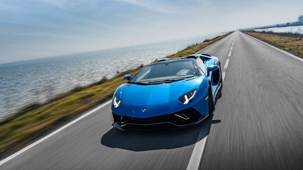 Lamborghini Aventador