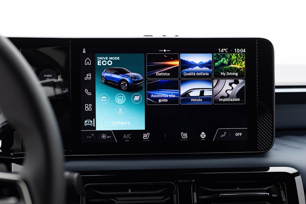 infotainment Nissan Micra