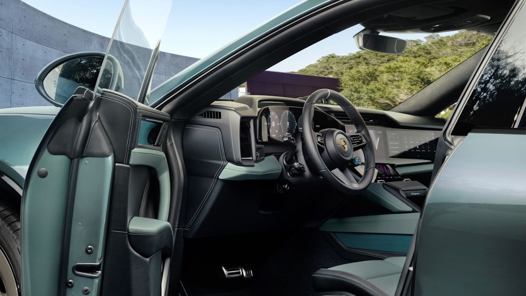 Porsche Cayenne S Electric Style pack