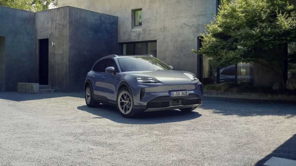 Porsche Cayenne S Electric 